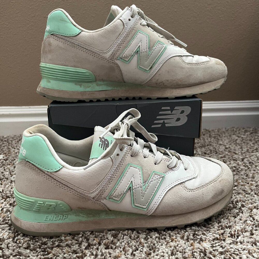 Women's New Balance 574